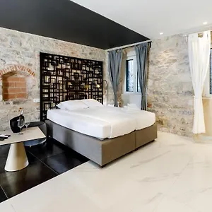 Palace Luxury Apartment Split