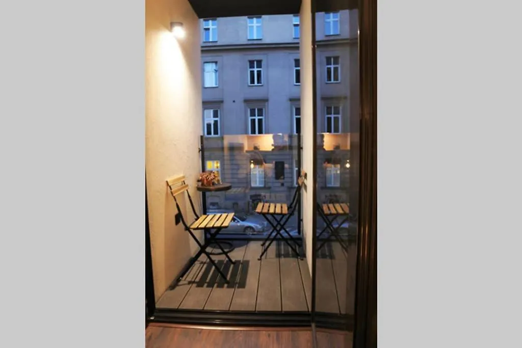 Boutique 109 - Old City, Luxury Apt. With A Garage Krakow Apartment